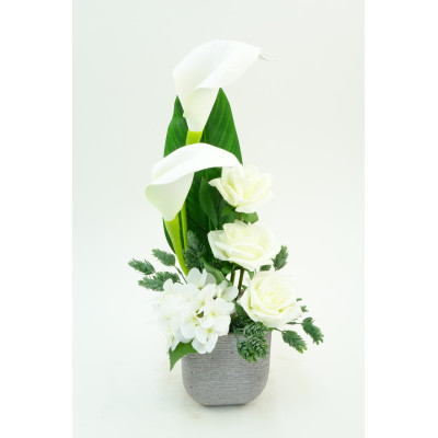 COMPOSITION ARTIFICIELLE ART FLORAL D'ARUM, MINI FLEURS, EUCALYPTUS – ART FLORAL – Arteverdeco