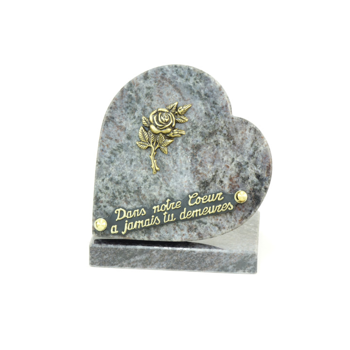 PLAQUE FUNERAIRE EN GRANIT - FORME COEUR + SOCLE GRANIT - DIM. LONG.15 CM - HAUT. 15 CM – Catalogue Funéraires 2024 – Arteverdeco