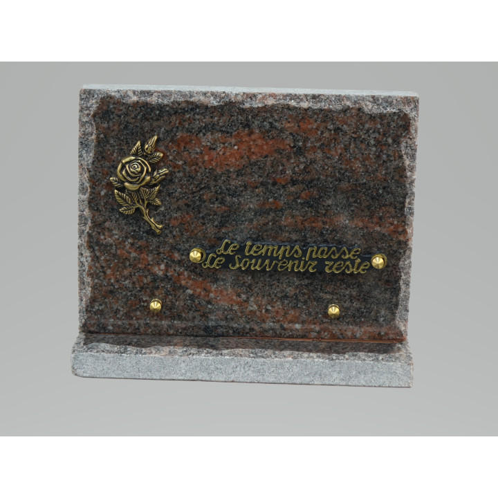 PLAQUE FUNERAIRE EN GRANIT TOMBSTONE - SOCLE EN GRANIT - BORD ECLATE  - DIM. LONG. 23 CM - HAUT. 17 CM – Catalogue Funéraires 2024 – Arteverdeco