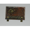 PLAQUE FUNERAIRE EN GRANIT RECTANGULAIRE - BORD ECLATE  - DIM. LONG. 18 CM - HAUT. 12 CM – Catalogue Funéraires 2024 – Arteverdeco