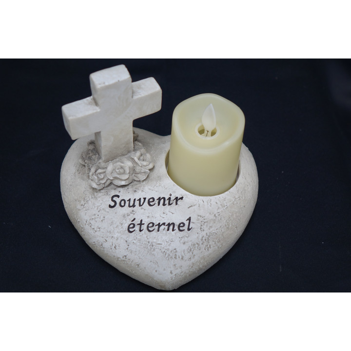 COEUR EN RESINE AVEC CROIX & FLEURS ET BOUGIE LED + GRAVURE EN NOIR - OBJET DE DECORATION FUNERAIRE - HAUTEUR 13.5 CM – Catalogue Funéraires 2024 – Arteverdeco