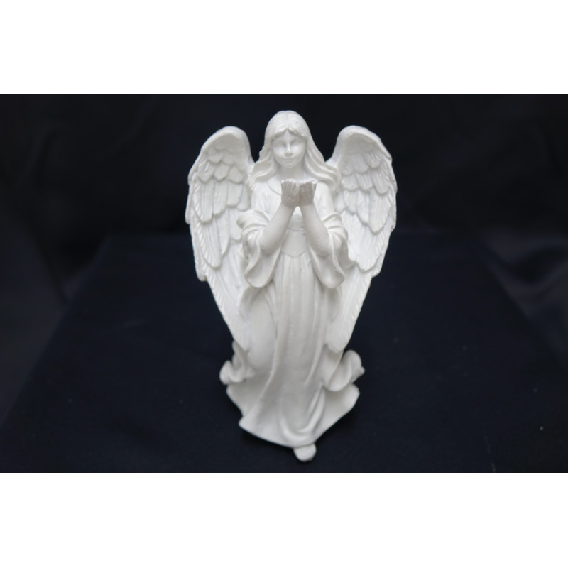 SAINTE VIERGE EN RESINE HAUTEUR 15 CM – Catalogue Funéraires 2024 – Arteverdeco